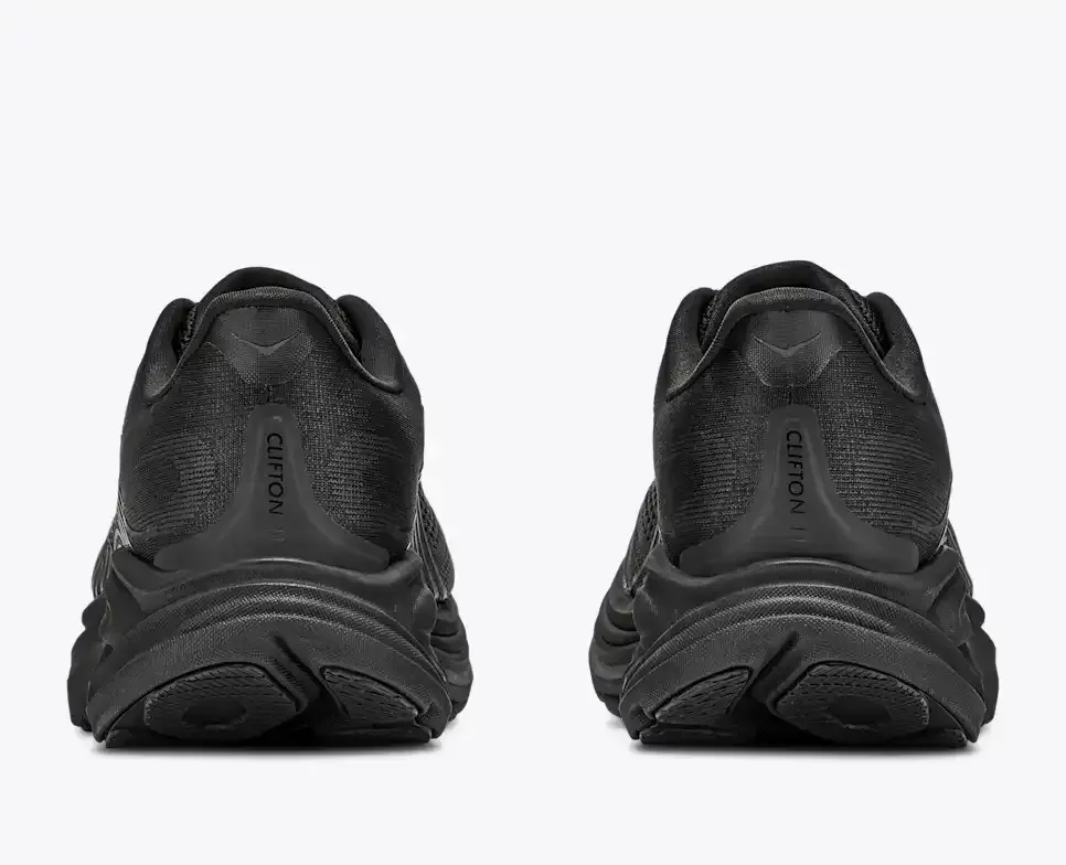HOKA Clifton 11 Black